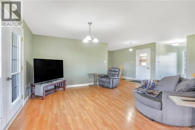 10522 Route 105, Upper Kent, photo 7