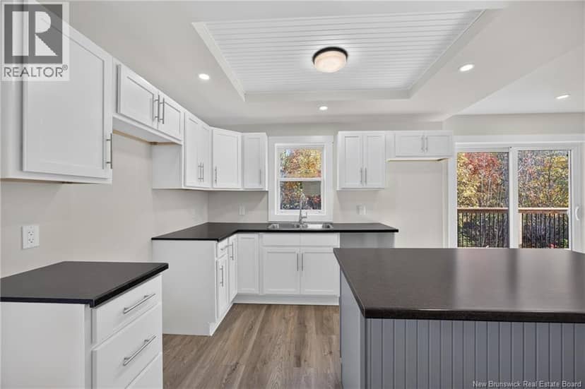 100 Webb Road — photo 8 of 28