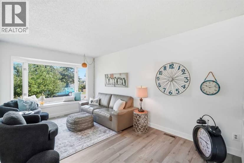 2333 16 Street SE, Calgary, photo 6