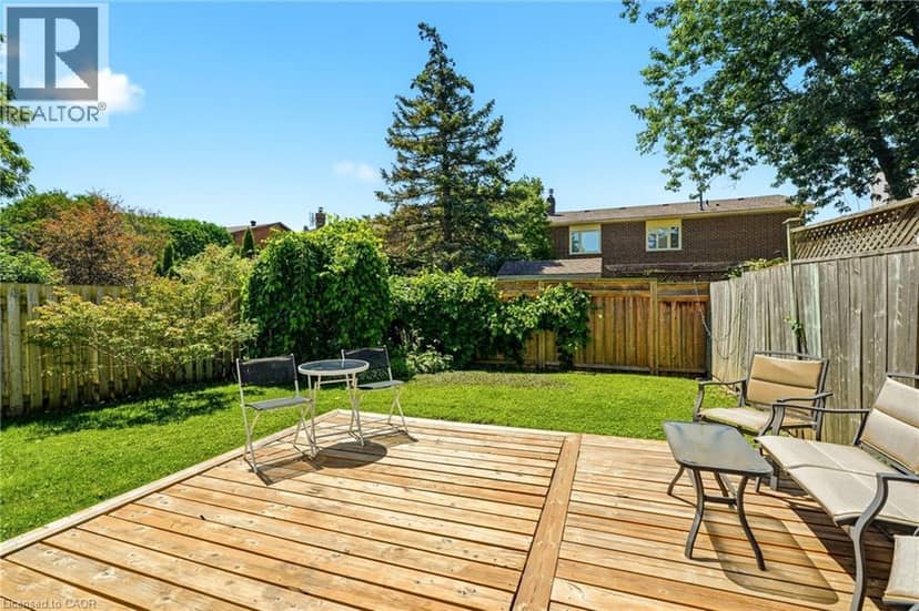 4 EILEEN Street — photo 36 of 36
