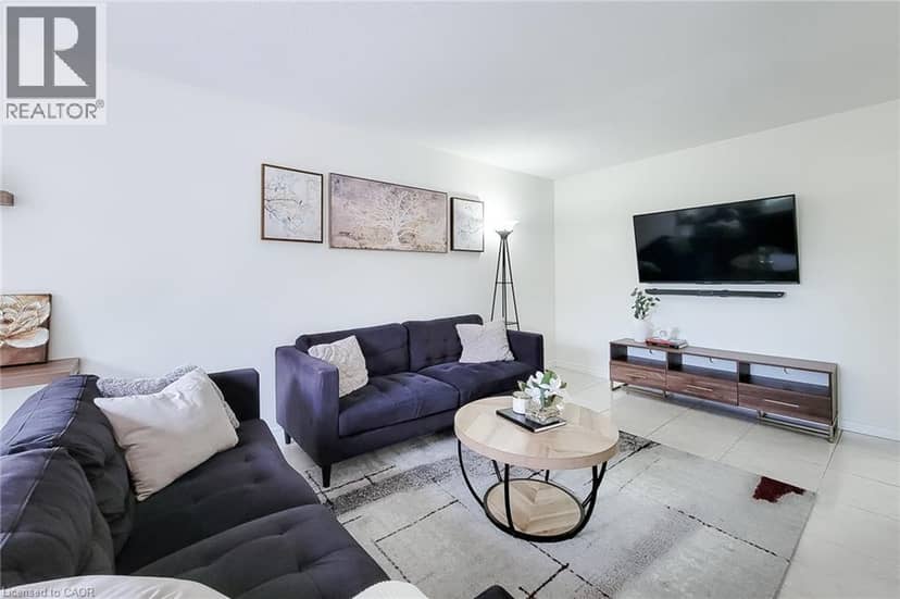 41 VENNIO Lane, Hamilton, photo 7