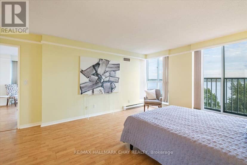 407 - 140 Dunlop Street E — photo 23 of 33