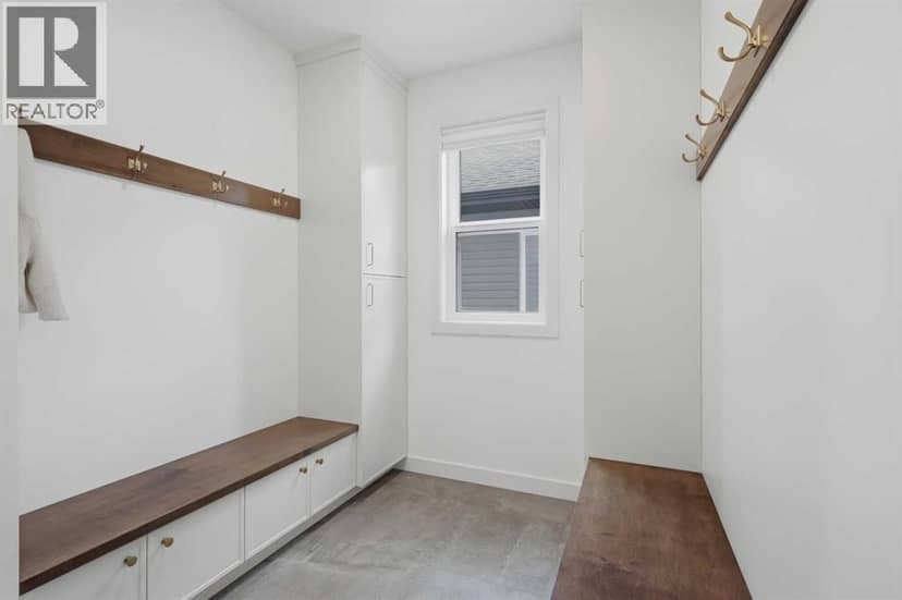 6 Mitchell Crescent — photo 15 of 37