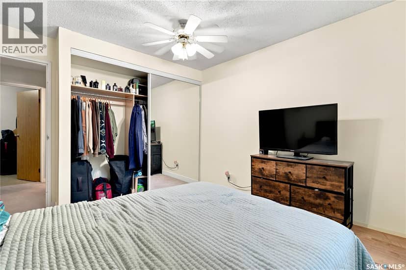 219 122 Edinburgh PLACE — photo 21 of 37