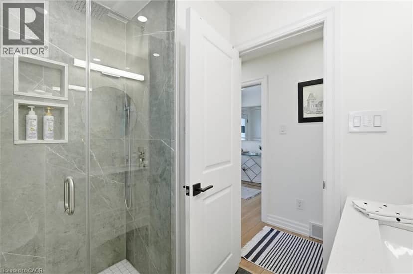 12 CHEVAL Drive — photo 26 of 40