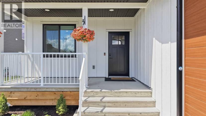 6 Mitchell Crescent — photo 31 of 37
