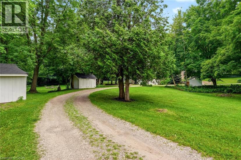 318 10TH CONCESSION Road E — photo 5 of 40