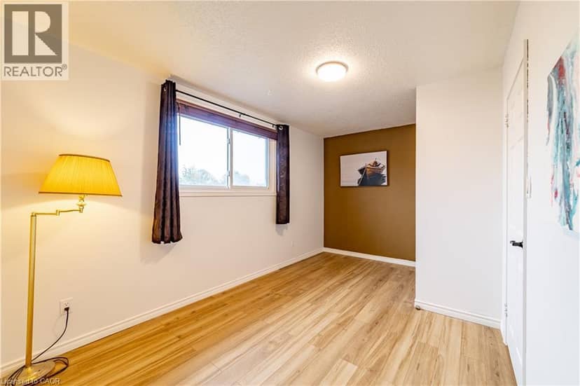 227 FERGUS Avenue — photo 16 of 30