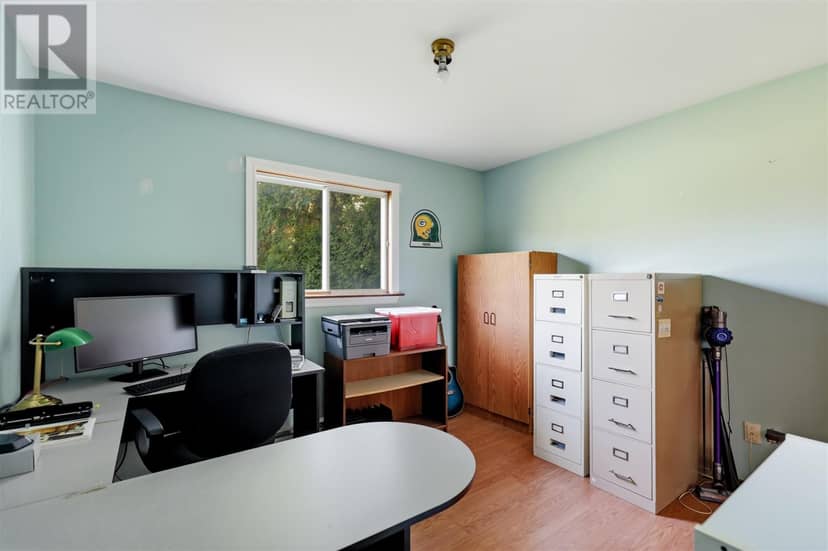 382 Nixon RD — photo 14 of 40