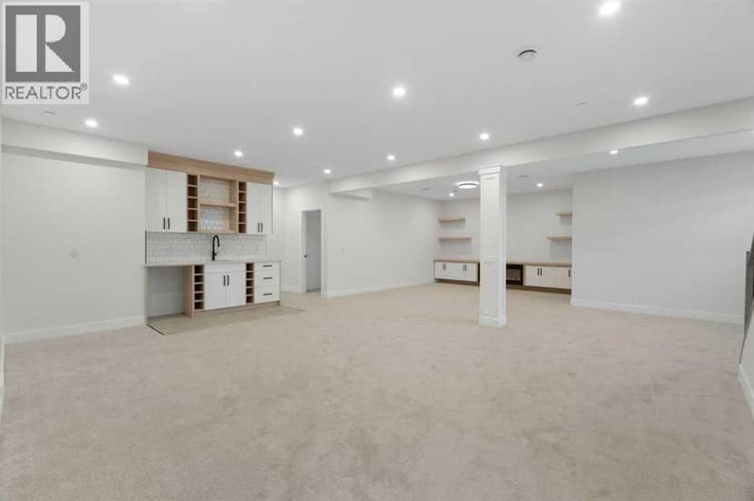 288 Muirfield Crescent — photo 35 of 40
