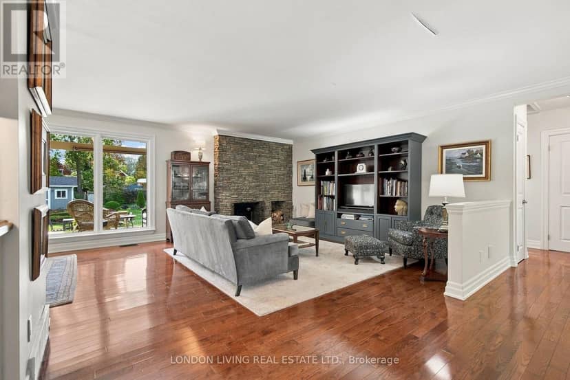 69 Logan Avenue — photo 12 of 40