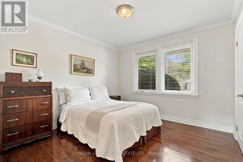 69 Logan Avenue — photo 23 of 40