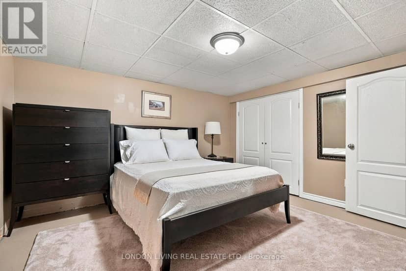 69 Logan Avenue — photo 34 of 40
