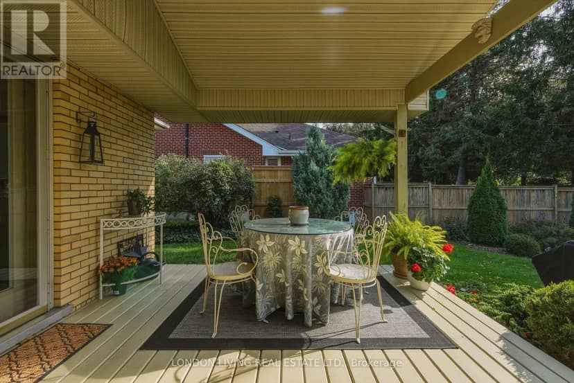 69 Logan Avenue — photo 40 of 40