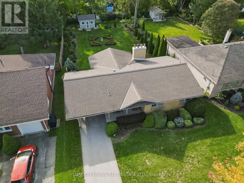 69 Logan Avenue, London East, photo 5