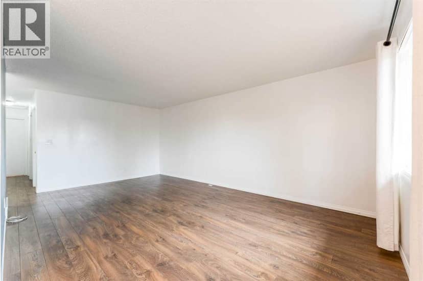 2906 Doverville Crescent SE, Calgary, photo 7