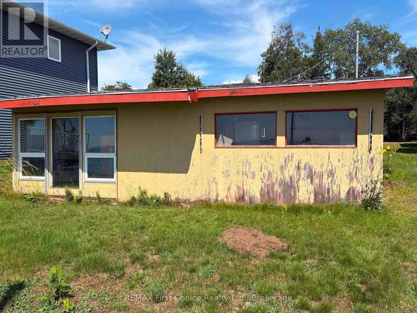 641 Pebbly Beach Road, Shuniah, photo 2