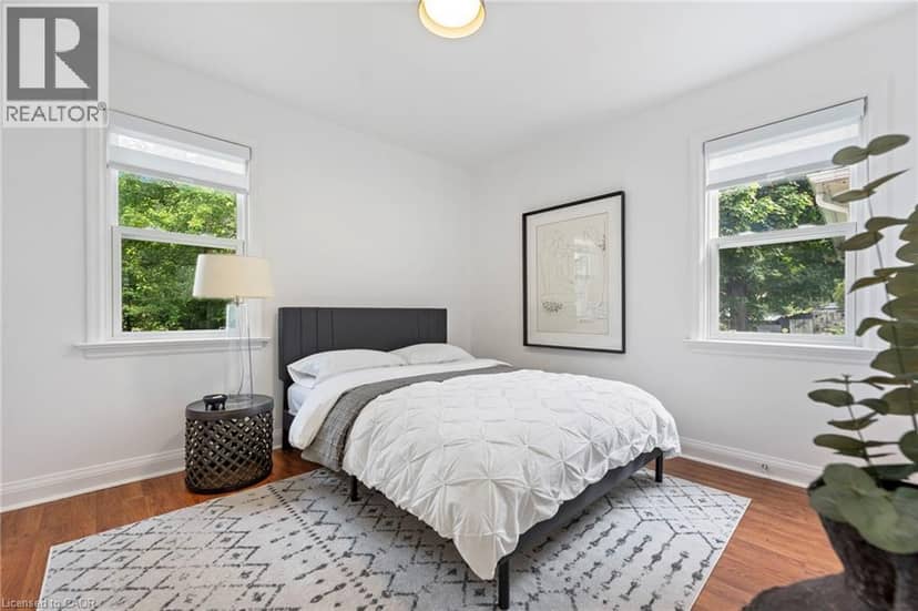 25 MCCALL Street — photo 6 of 29