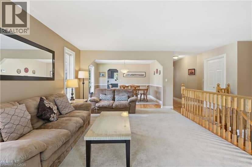 78 MONTGOMERY Road — photo 4 of 21