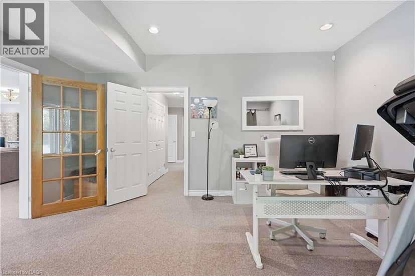78 MONTGOMERY Road — photo 15 of 21