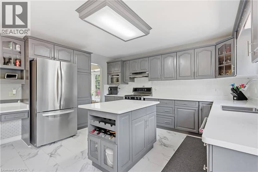 78 MONTGOMERY Road — photo 6 of 21