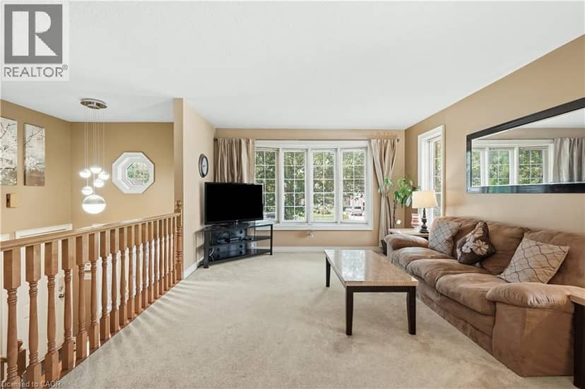 78 MONTGOMERY Road — photo 3 of 21