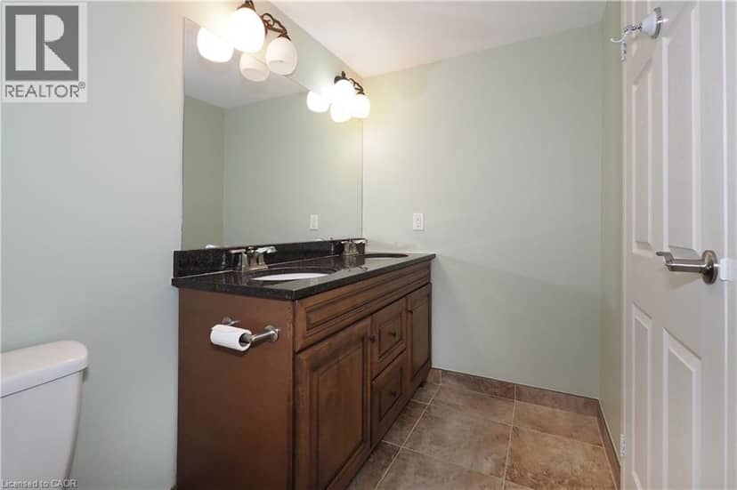 55 BLUE SPRINGS Drive Unit# PH12 — photo 29 of 40
