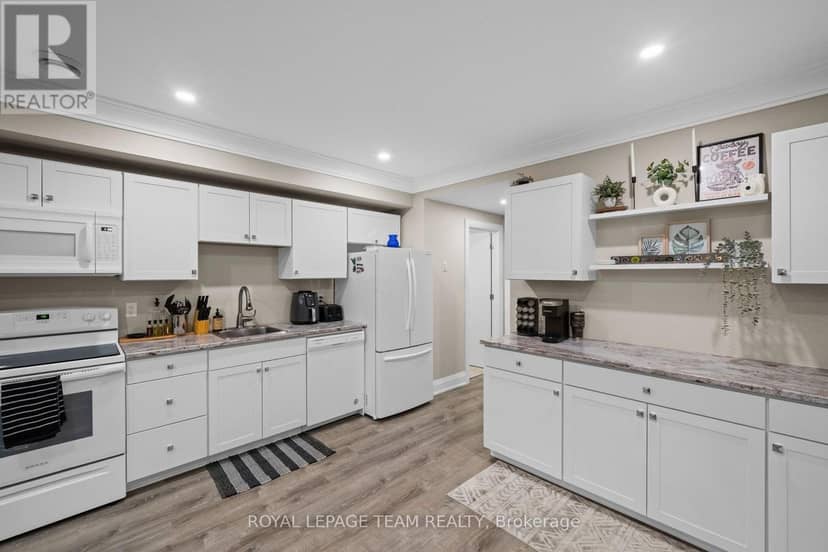 77 Juanita Avenue — photo 34 of 40