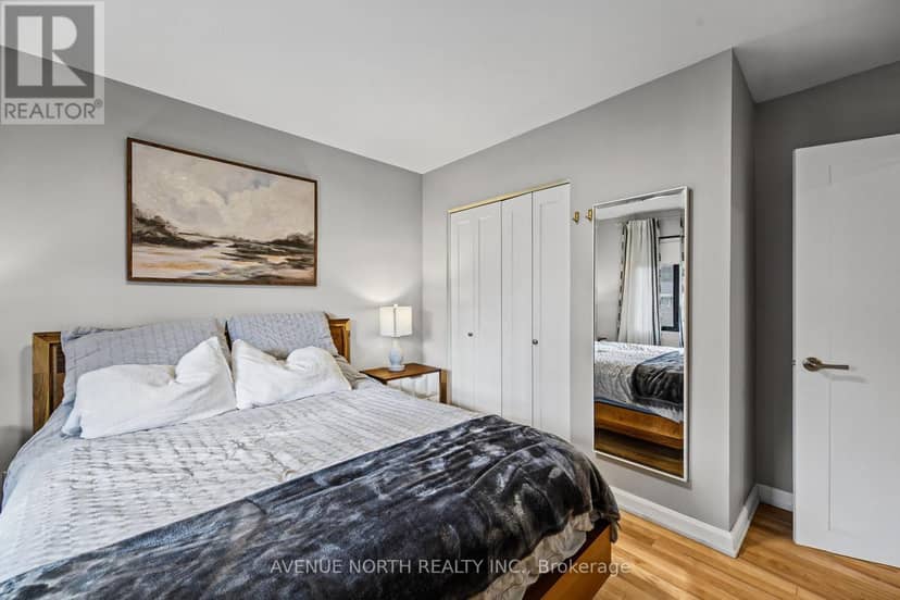 1174 Maybank Street — photo 34 of 40