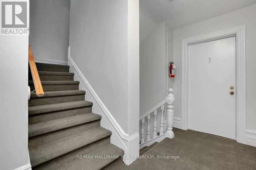161-163 Gilmour Street — photo 9 of 40