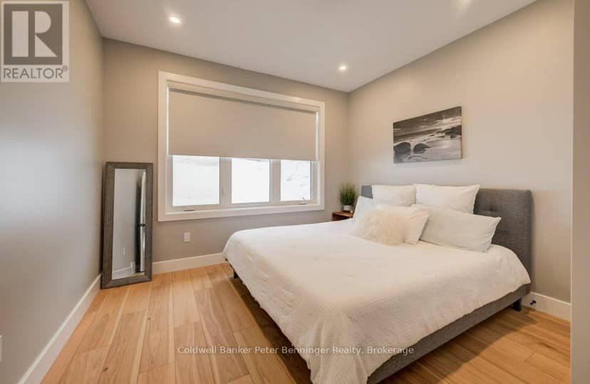 8 Mel Street — photo 31 of 40