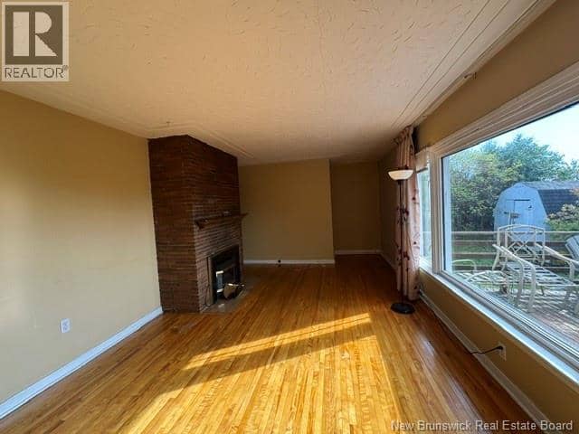 44 Fallsview Avenue — photo 17 of 36
