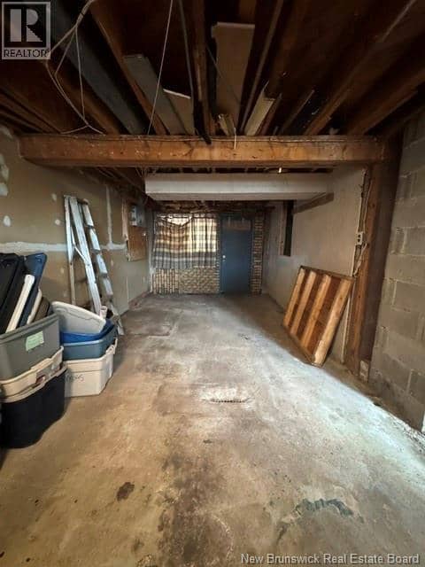 44 Fallsview Avenue — photo 29 of 36