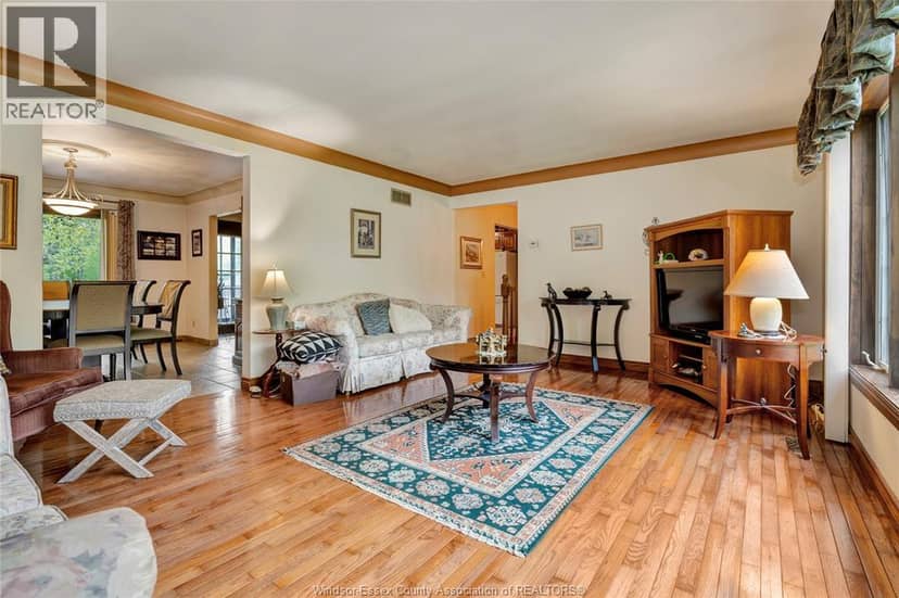 1156 Concession RD 2 North — photo 5 of 40