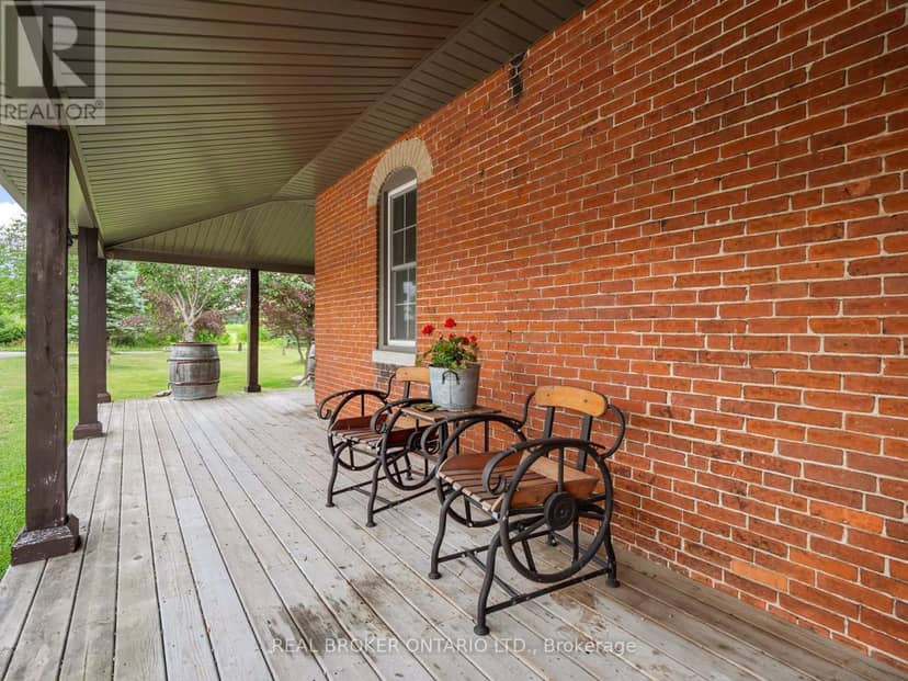 118 River Road — photo 4 of 40