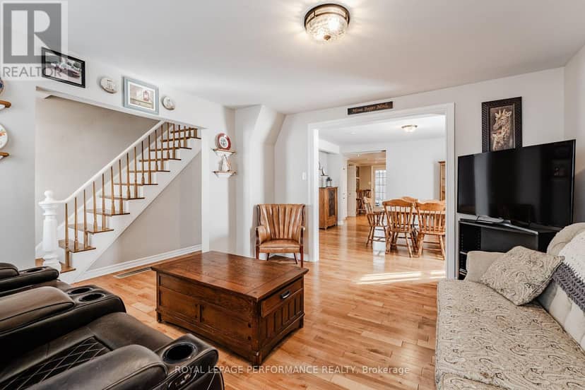6 Whitehead Street — photo 5 of 40