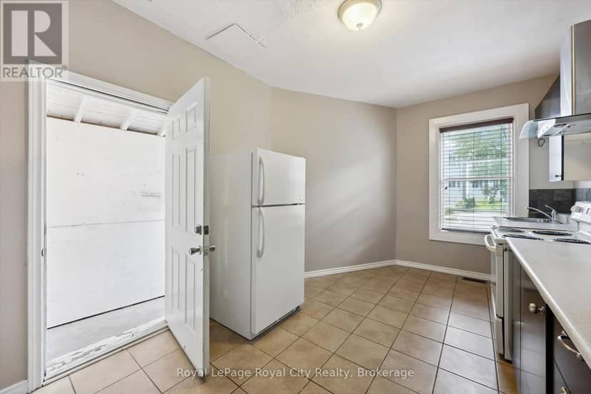 90 Neeve Street — photo 16 of 31
