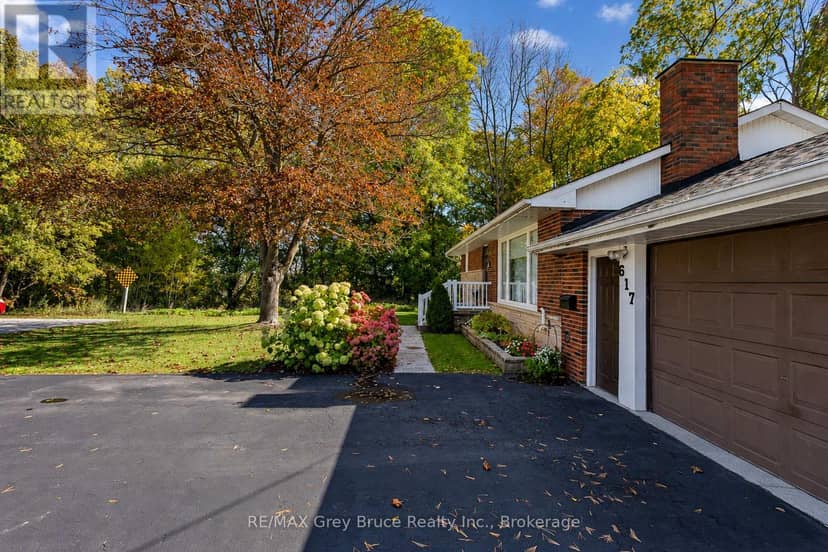 617 17th Street W, Owen Sound, photo 2