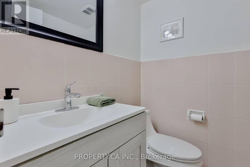 517 - 5 Parkway Forest Drive — photo 33 of 39
