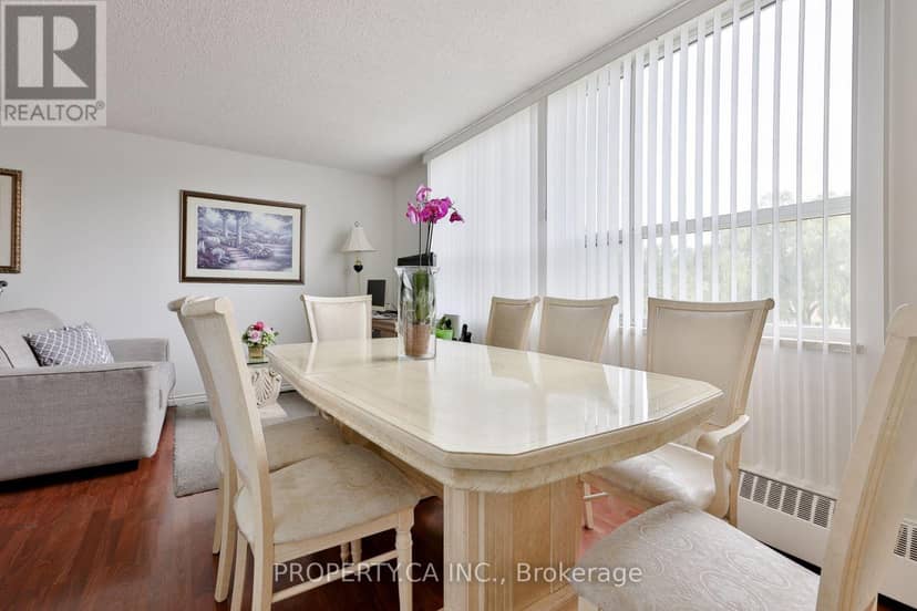 517 - 5 Parkway Forest Drive, Toronto, photo 7