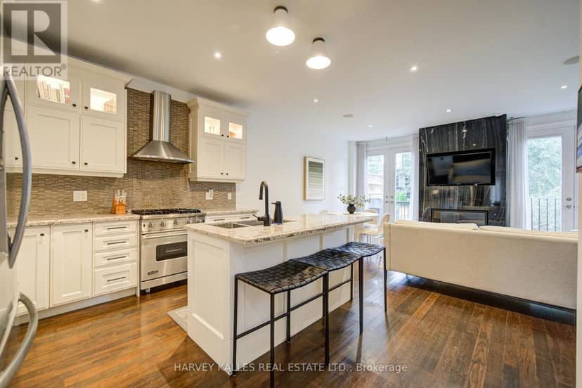 328 Douglas Avenue — photo 10 of 40