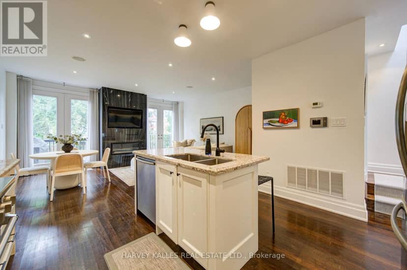 328 Douglas Avenue — photo 14 of 40