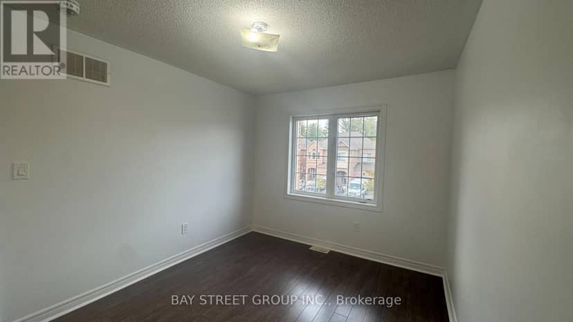 63 Port Arthur Crescent — photo 24 of 35