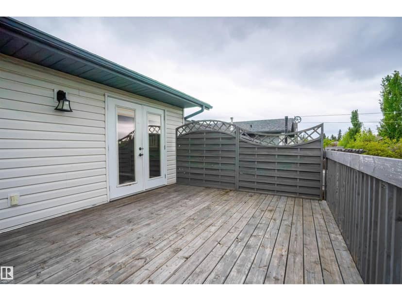 2612 6 AV — photo 26 of 38