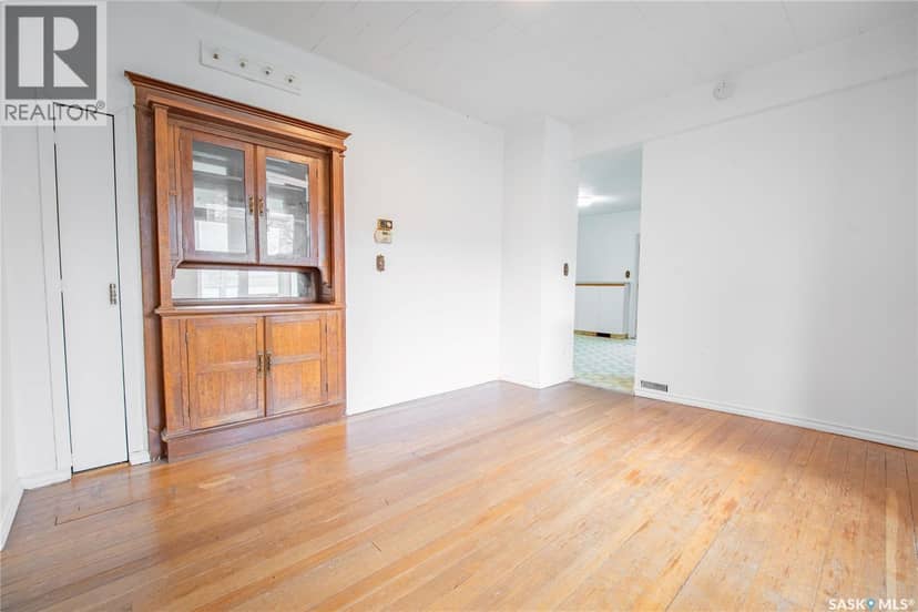 332 7th STREET — photo 10 of 40
