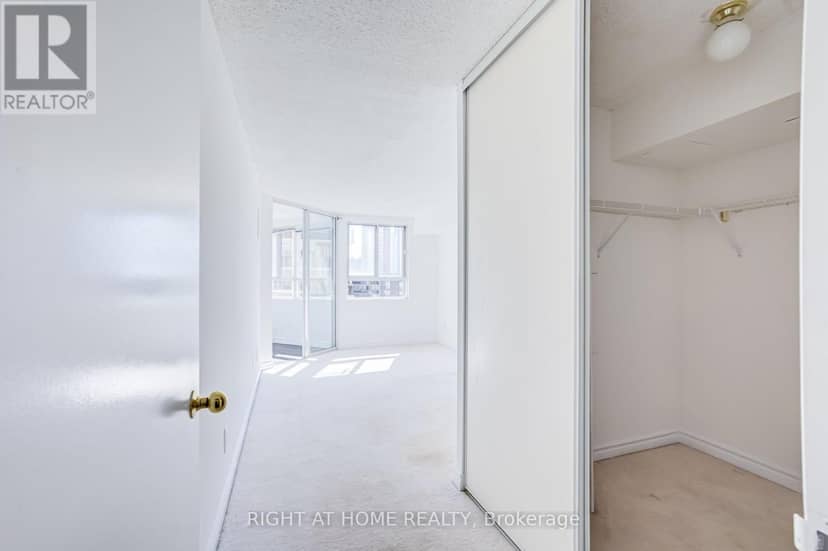 912 - 4 Park Vista Drive — photo 18 of 24