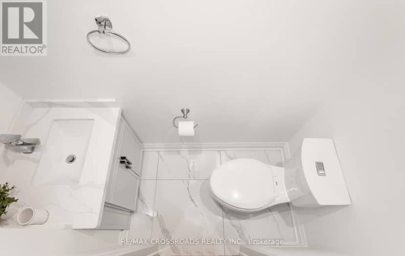 10 Hamstead Avenue — photo 39 of 40