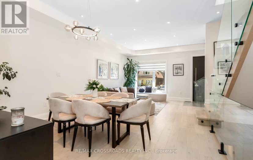 10 Hamstead Avenue — photo 6 of 40