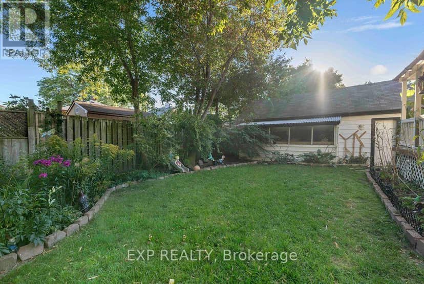 167 Sinclair Avenue — photo 22 of 24
