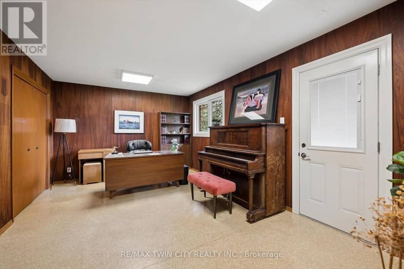 142 Carson Drive — photo 20 of 34